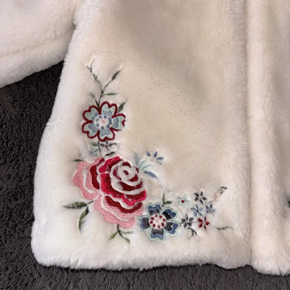 Baby Gap Faux Fur Coat Jacket‎ 18-24 Mos Ivory Lined Embroidered Winter Holiday